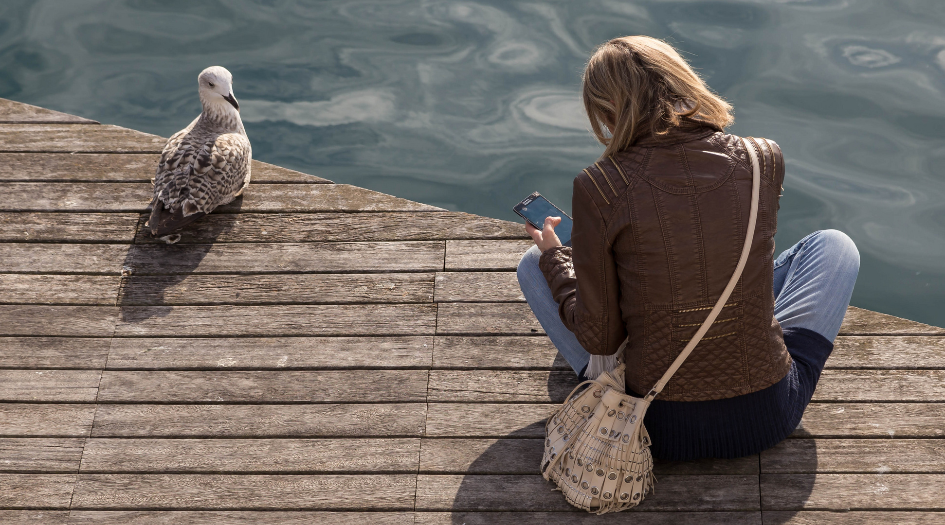 "Und - hast du ne neue WhatsApp?"