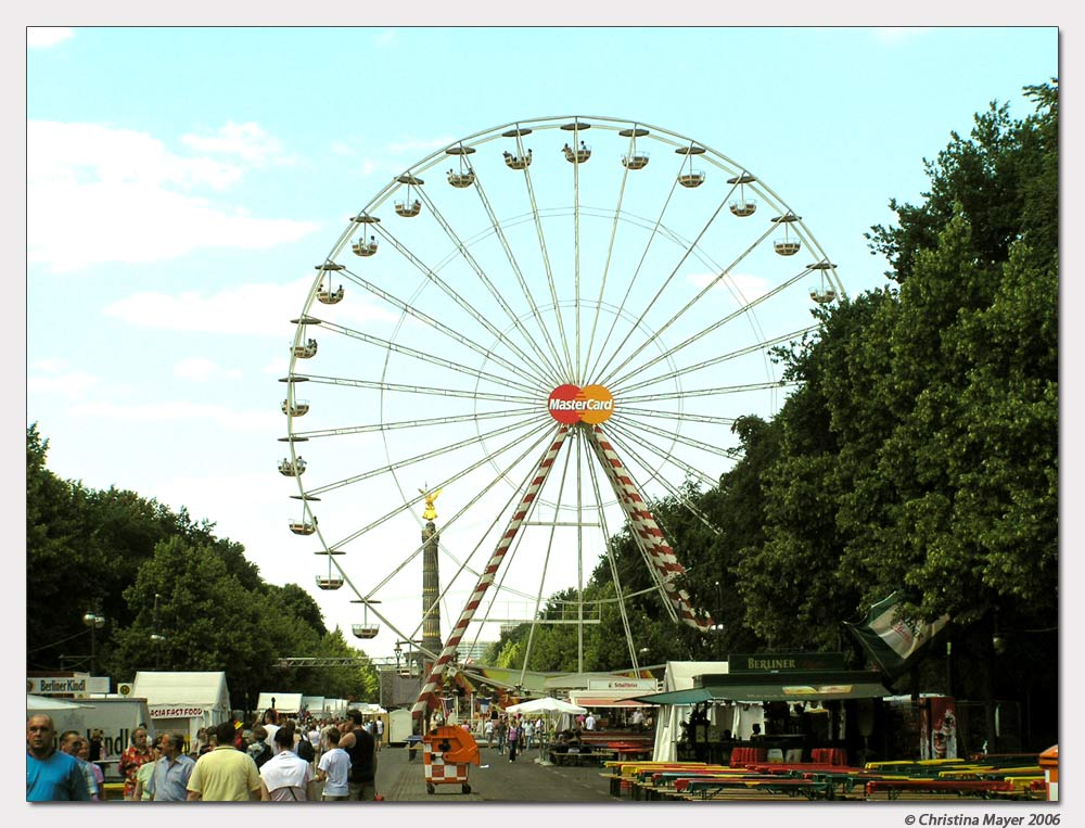 Und hier das Riesenrad...