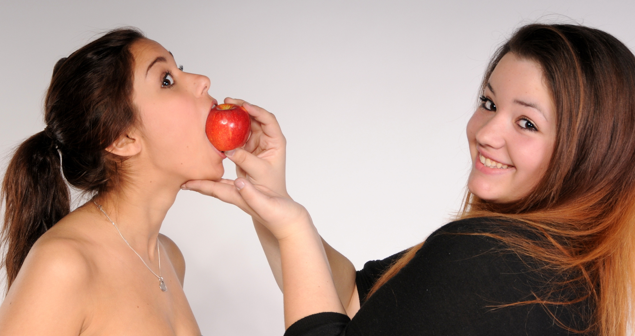 ...........und jetzt der Apfel...... für Dich