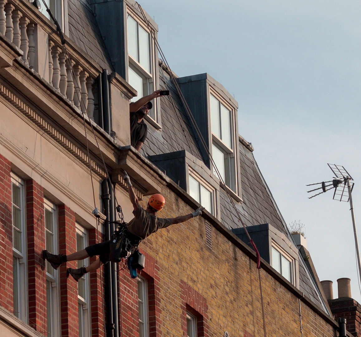 Und jetzt loslassen: Fensterputzer in London