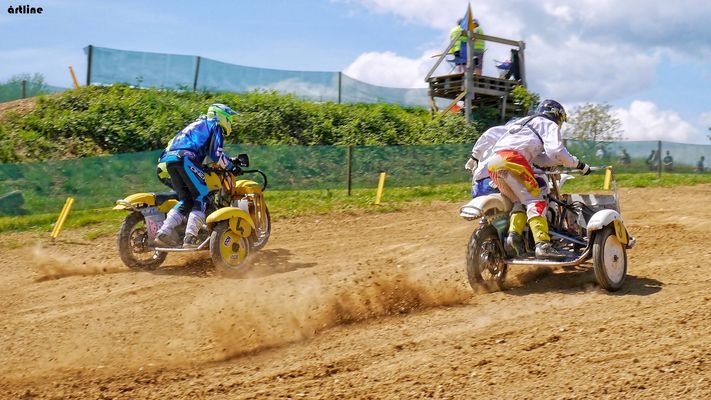 “Und kost Benzin auch 3,10 DM…