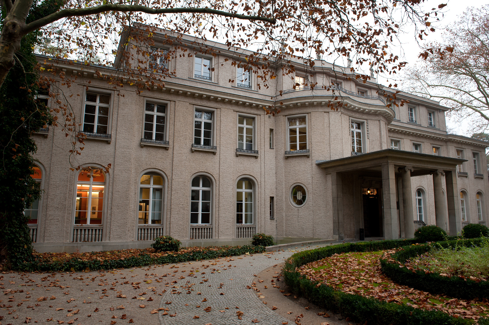 und noch eine Villa am Wannsee,