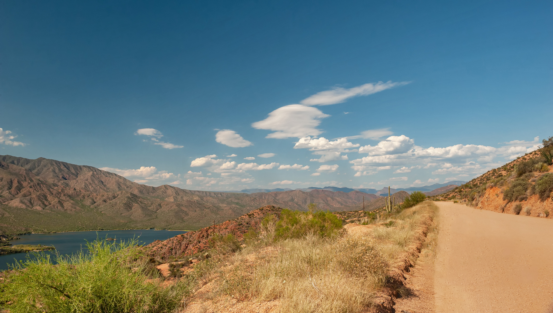 Und noch einmal  -  Apache Trail  - 