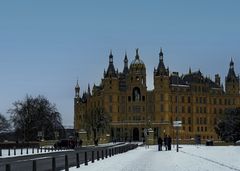 Und noch einmal das winterliche Schloss in Schwerin