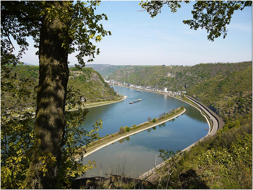 Und ruhig fließt der Rhein