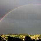 ... und vor der Haustür führt ein Regenbogen ins Land