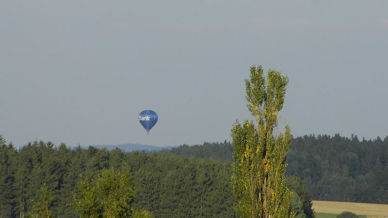 Und wieder ein Ballon am Himmel