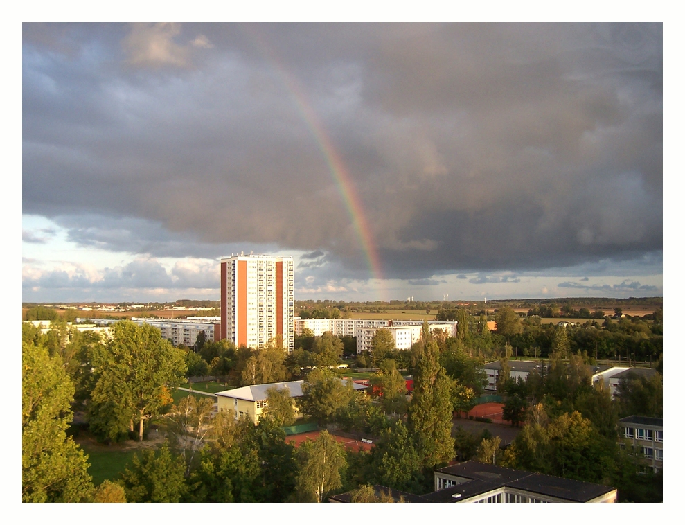 und wieder mal ein Regenbogen..