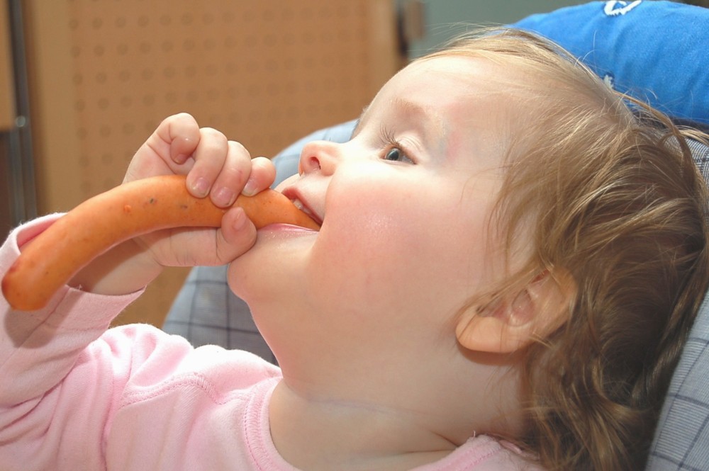 Und zur Not schmeckt die Wurst auch ohne Brot!