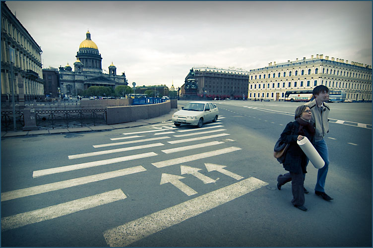 Under gray Petersbourg sky ... / 2