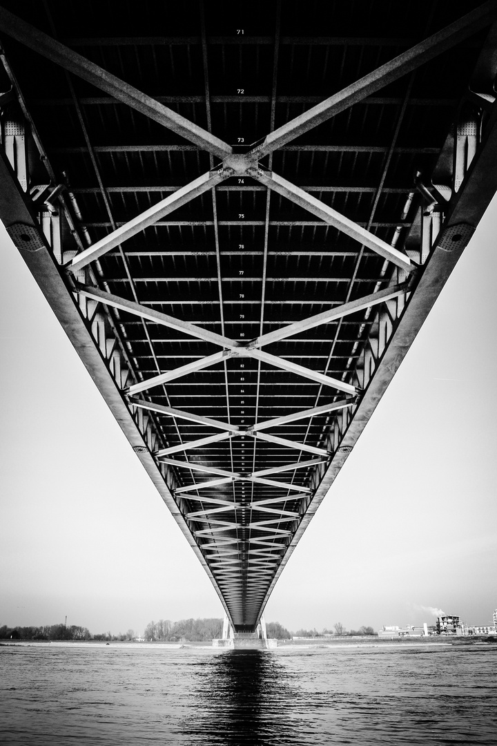 Under the bridge in Emmerich