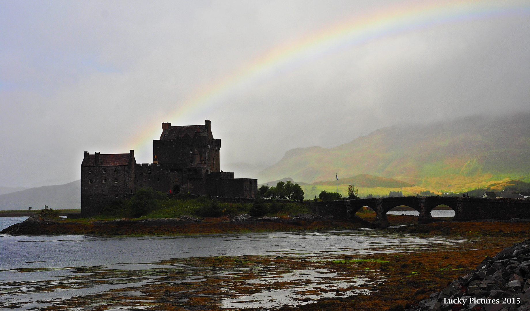 under the rainbow - colors of Scotland