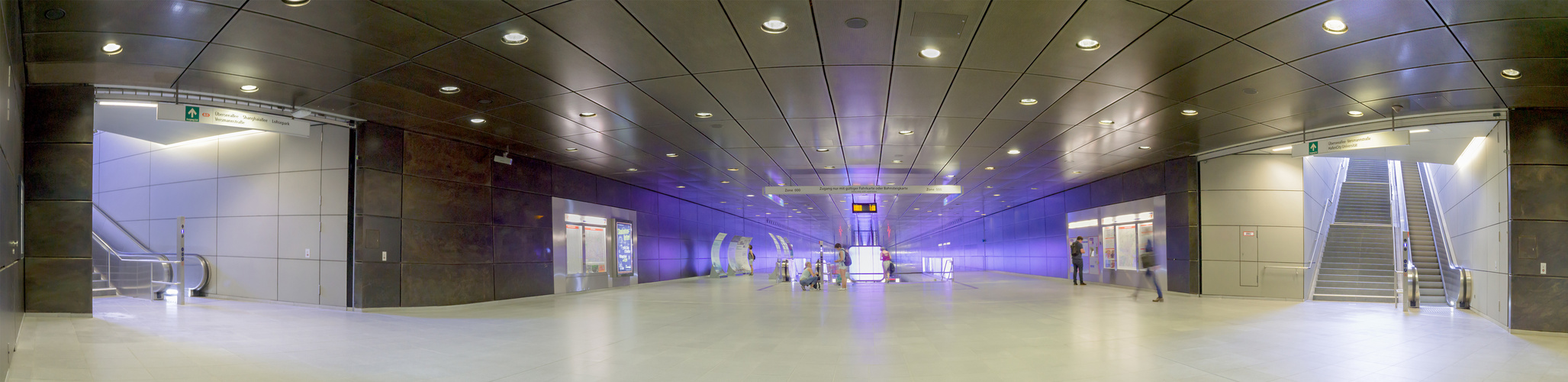 Underground Pano U4 Hamburg