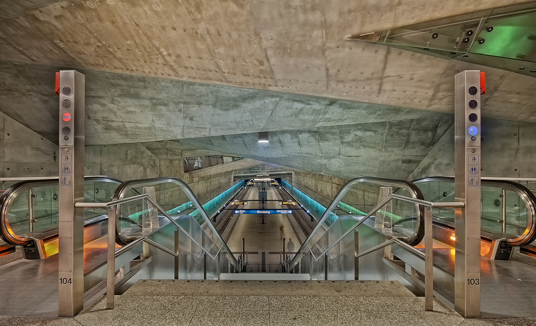 Underground - U-Bahn Station