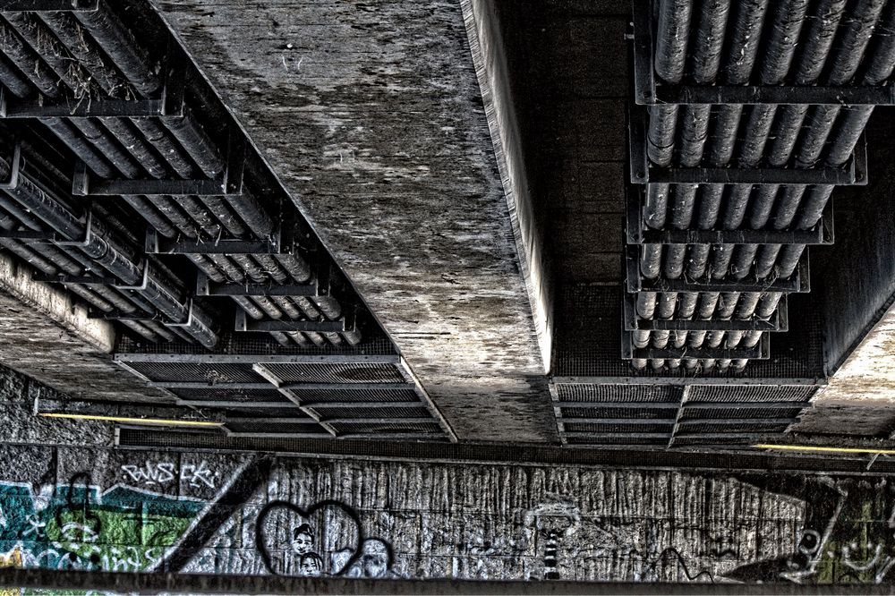 Under_the_Bridge