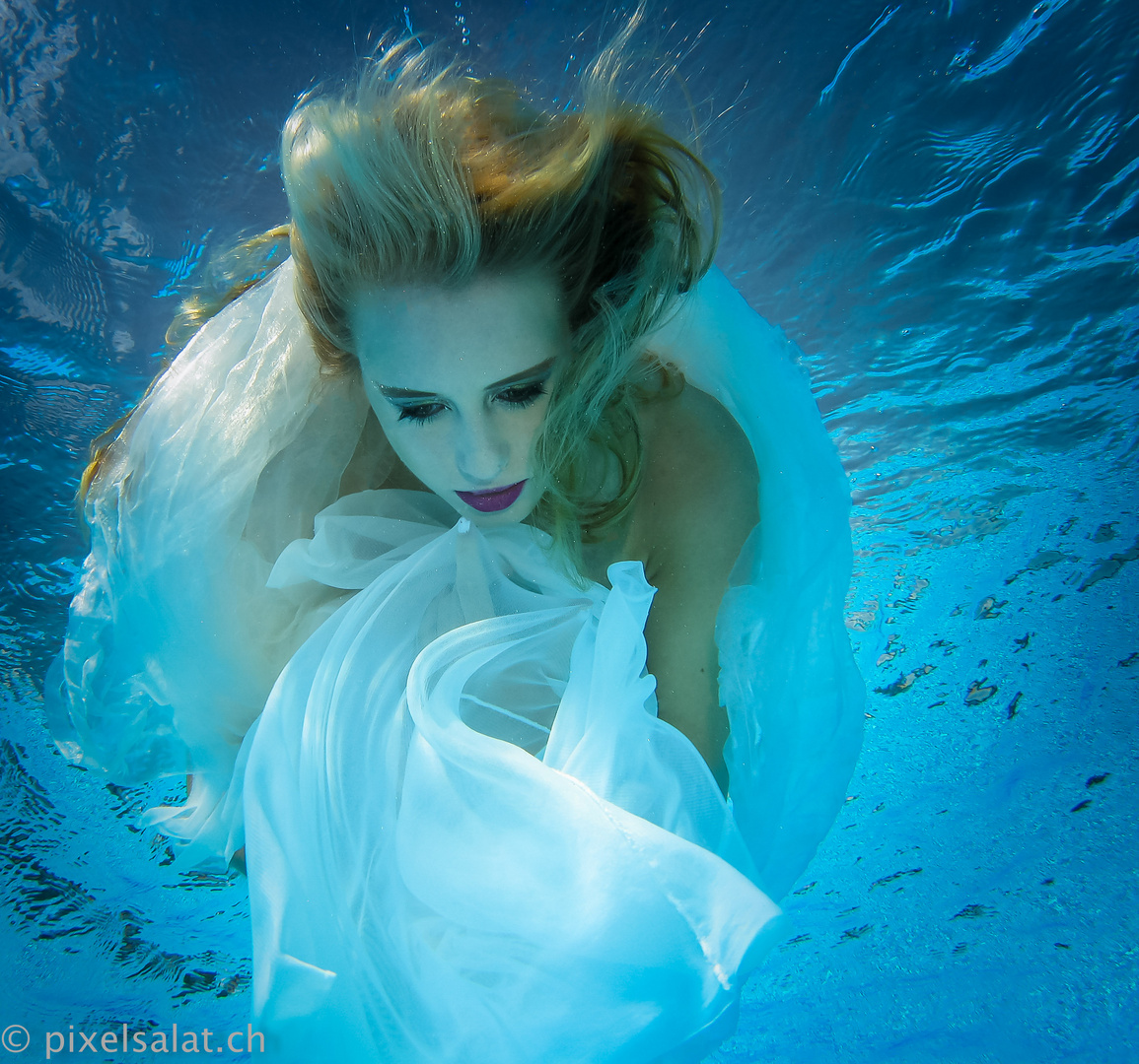 Underwater 2