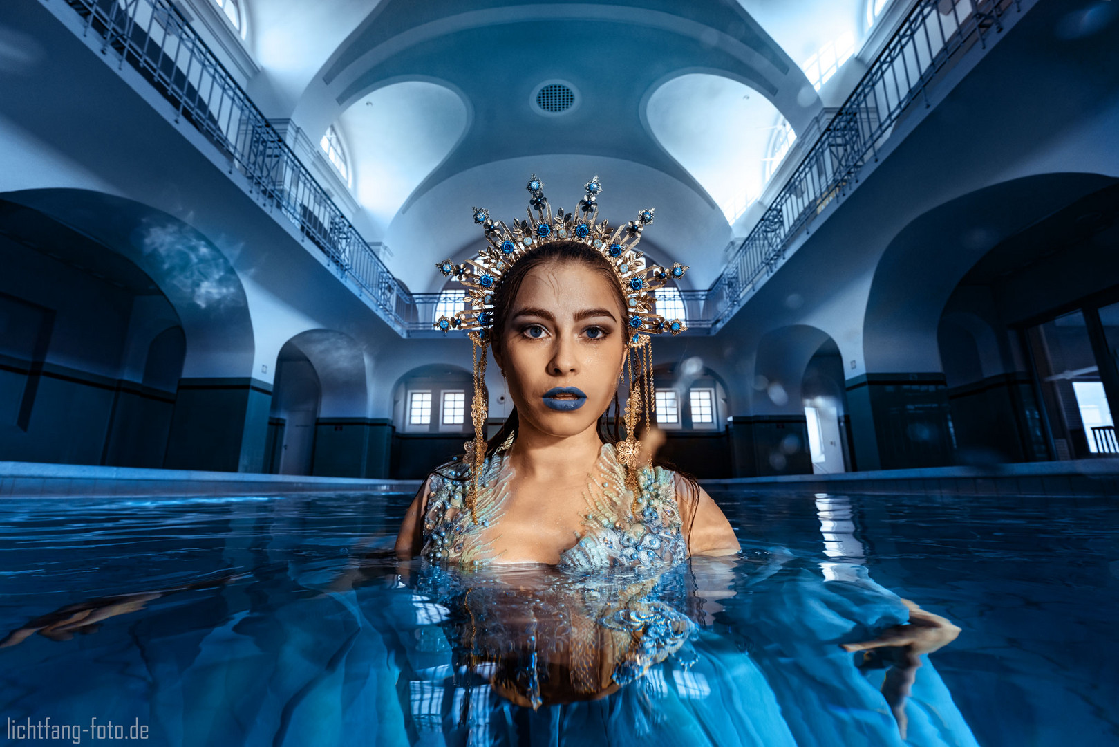 underwater queen