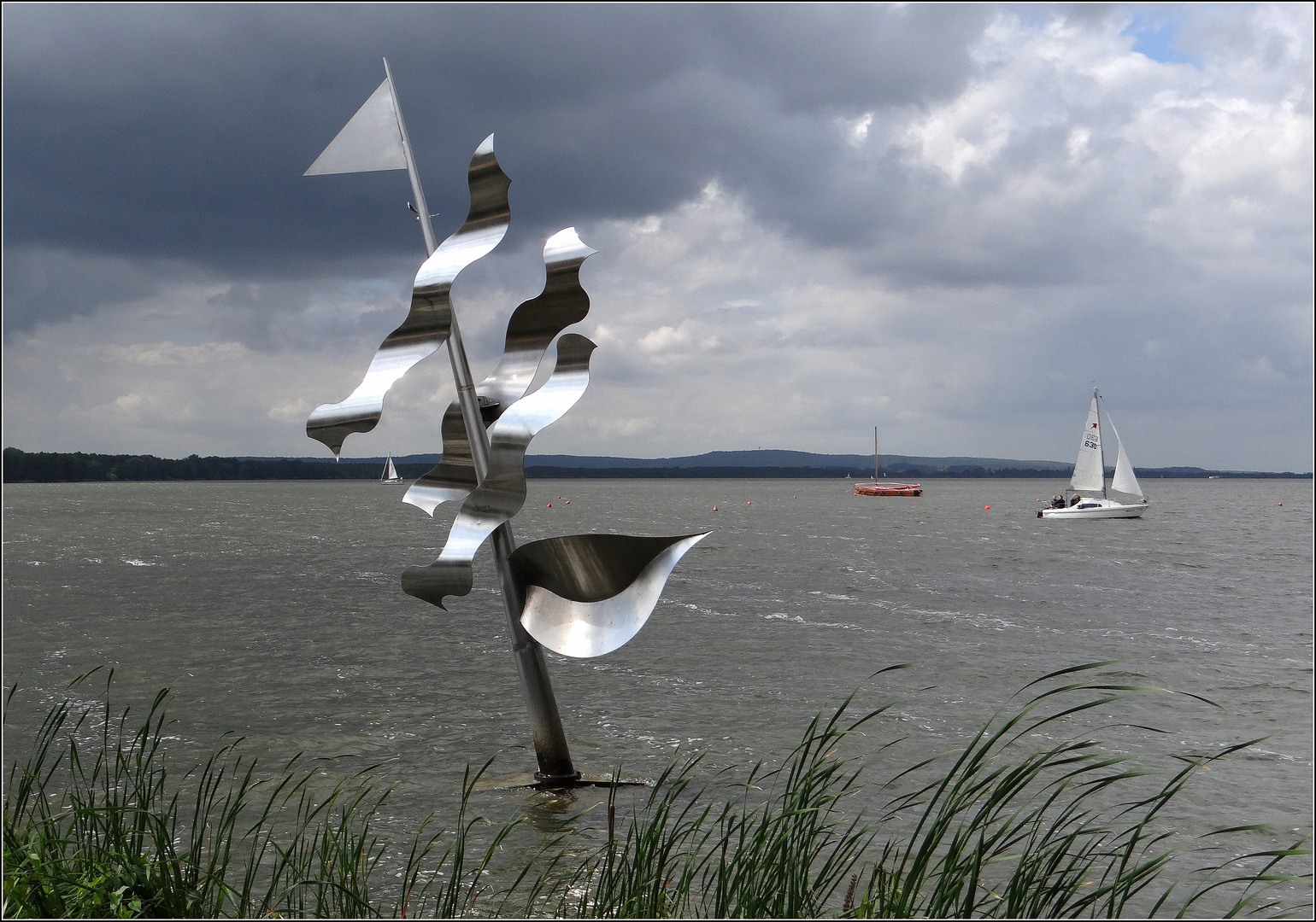 "Undine träumt"...eventuell von besserem Wetter...:)