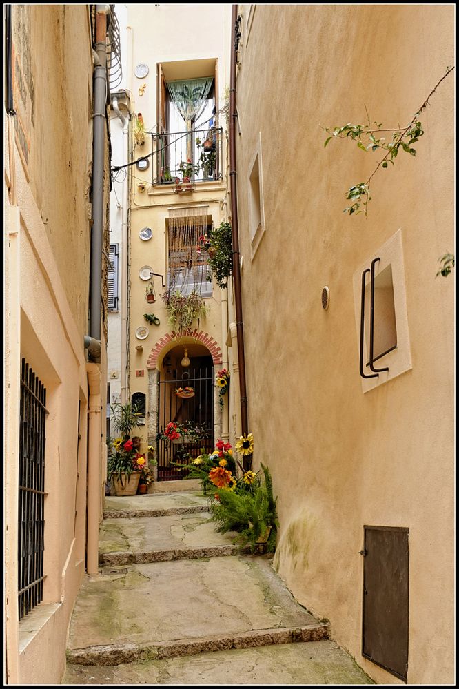 Une autre rue de Roquebrune Cap Martin