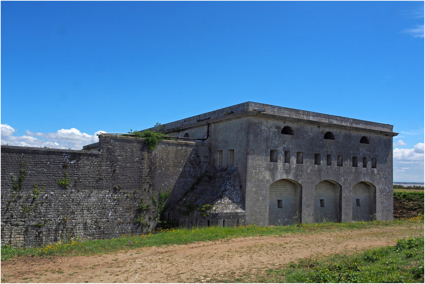 Une autre vue du fort de l‘Île Madame