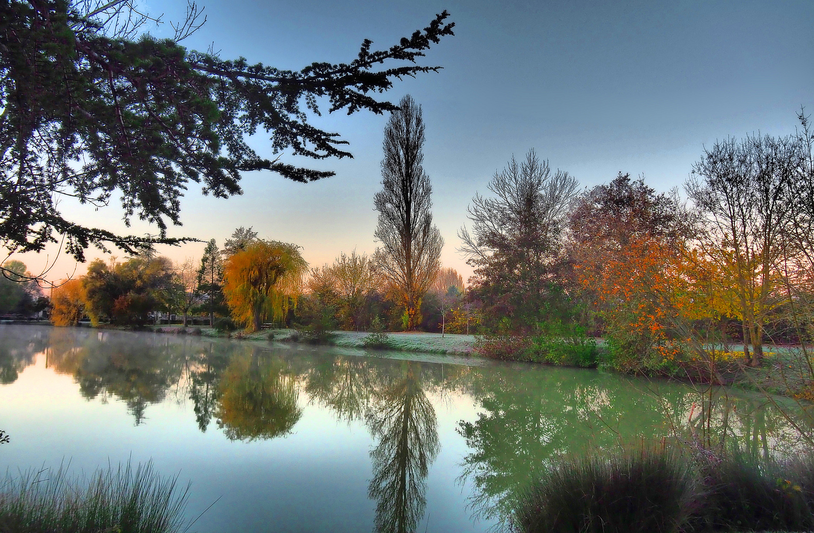 Une autre vue du lac de Mauvezin