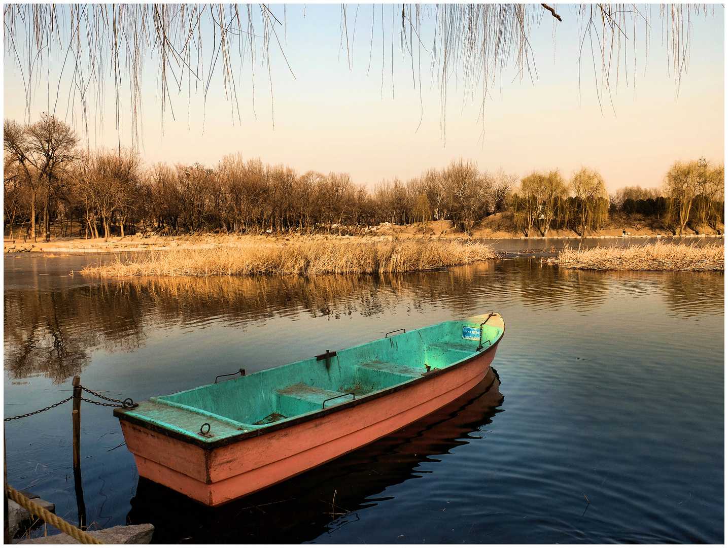 Une barque...