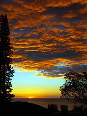 Une belle couverture bien épaisse - Mont Ouen Toro, Nouméa - Eine schöne, dicke Wolkendecke