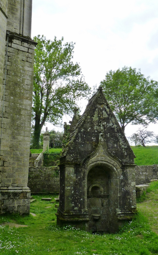 Une des 4 chapelles sur le site de la Chapelle St-Nicodeme