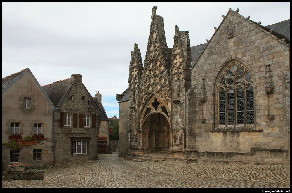 " Une des églises de Pont Croix "