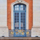 Une des fenêtres du Capitole  -  Toulouse