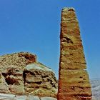 Une des obélisques du Haut-lieu du Sacrifice  --  Petra