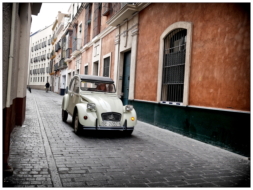 Une dodoche dans les rues de Séville