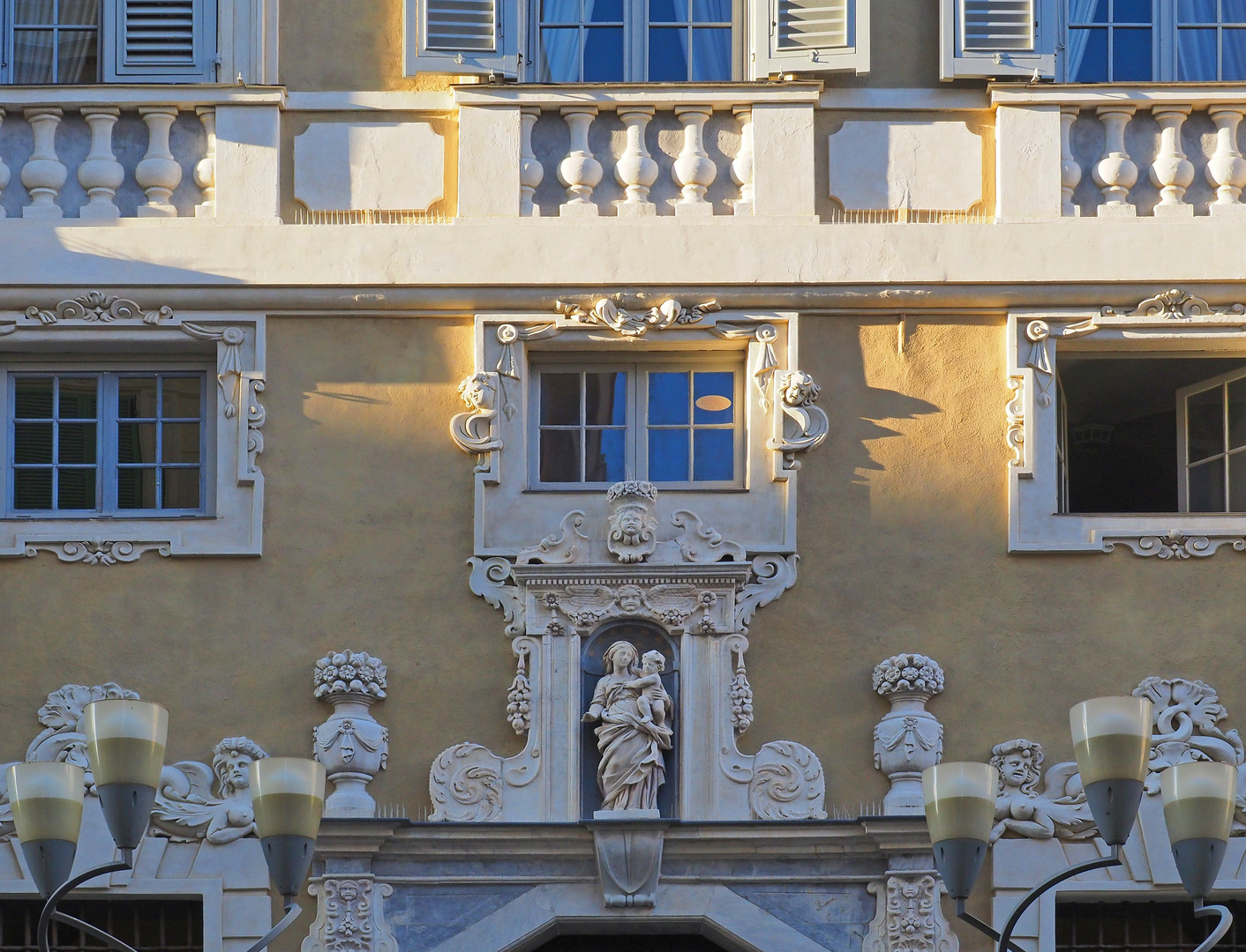 Une façade dans la Vieille Ville de San Remo