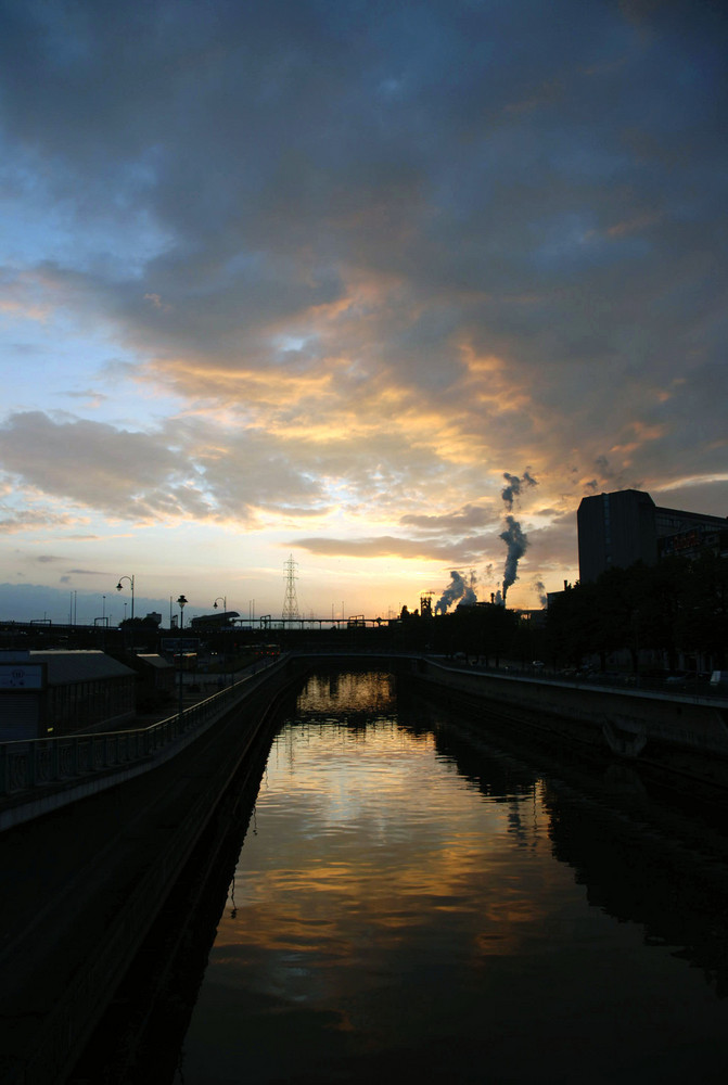 Une grande ville ... le soir