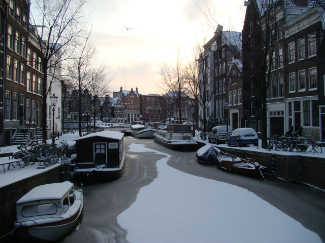 Une image d'Amsterdam en hiver ...