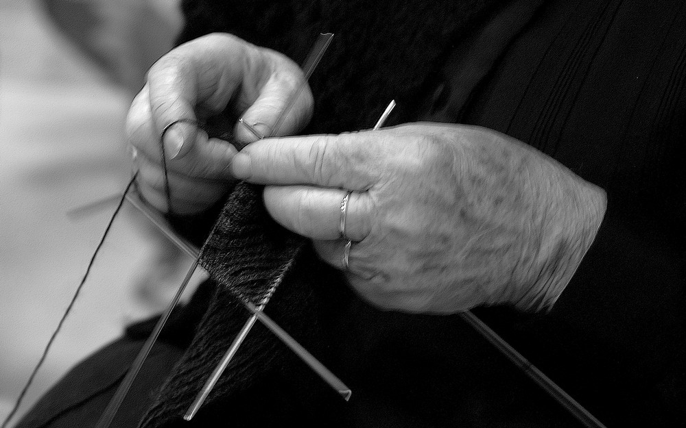 Une maille à l'endroit.....une maille à l'envers....