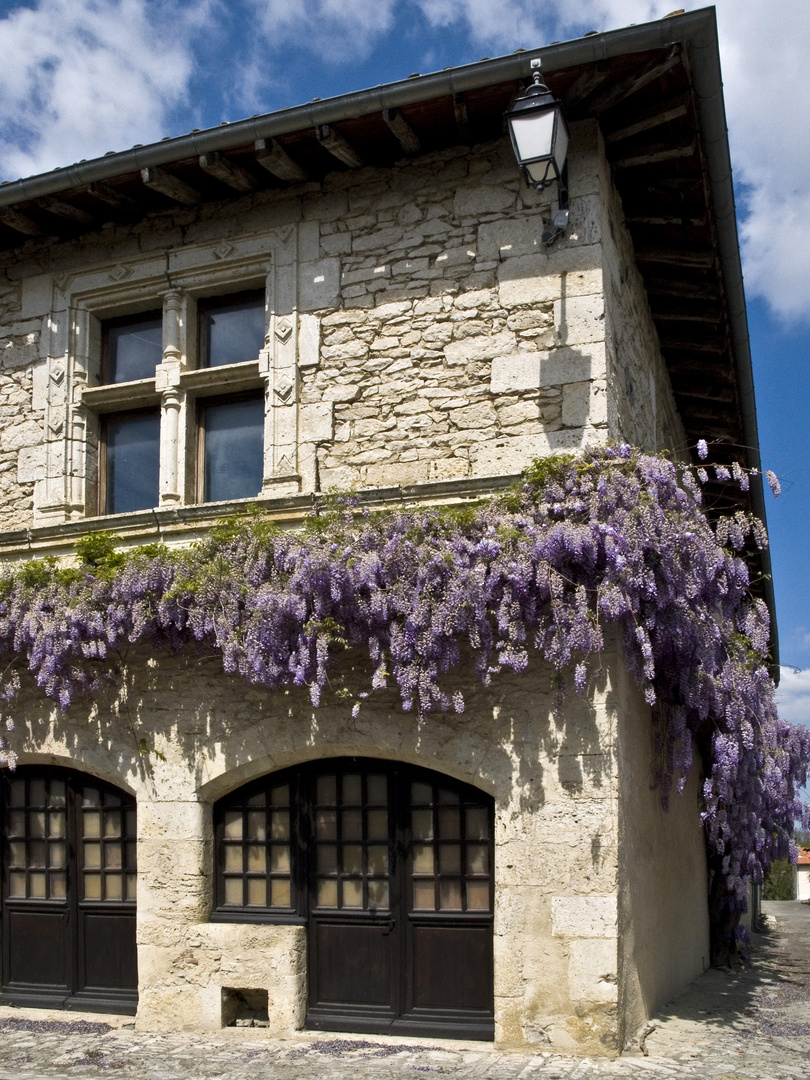 Une maison de Montfort (Gers)