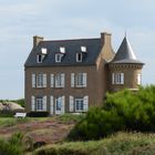 une maison près du phare de Ploumanach