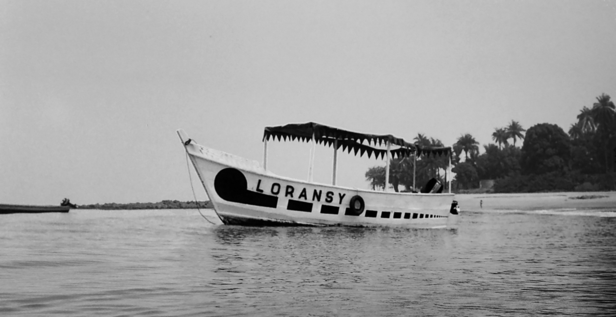 Une navette entre Conakry et les Îles de Loos 