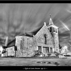 Une nuit à l'église sous de forts vents