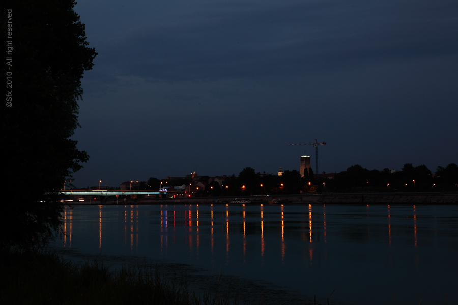 ...une nuit au bord du Rhône...