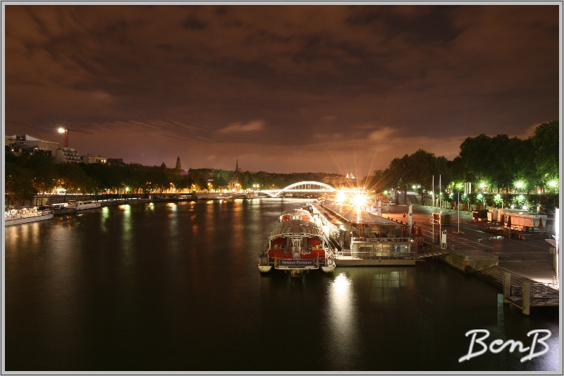 une nuit sur un pont de Paris