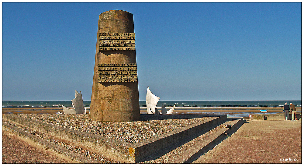 Une plage en Normandie  - oder-- Gegen das Vergessen