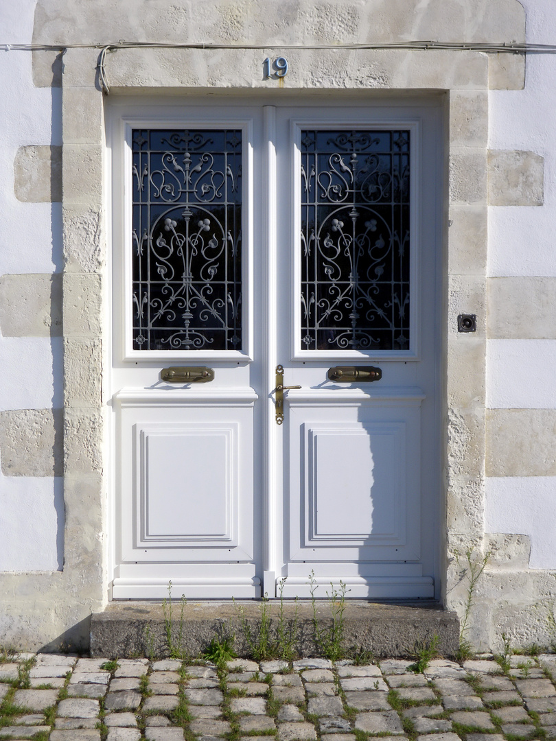 une porte, ile de ré