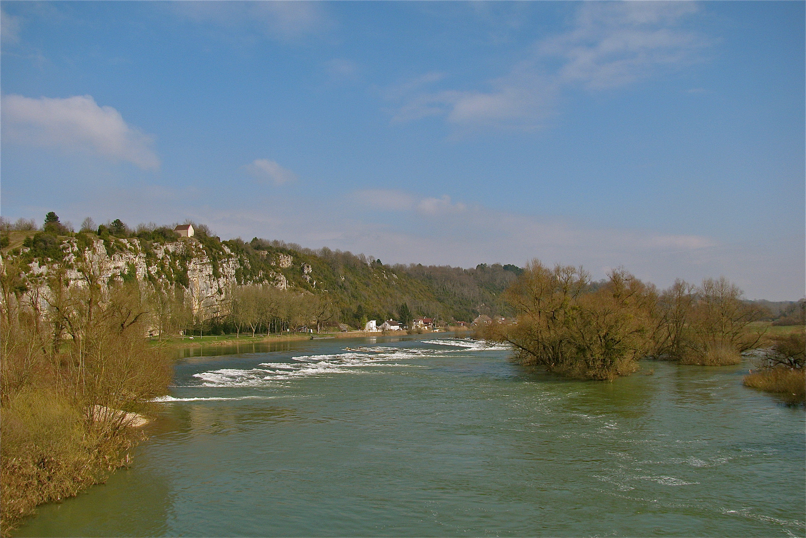 ...Une promenade á Rochefort -sur - Nenon 2 ..