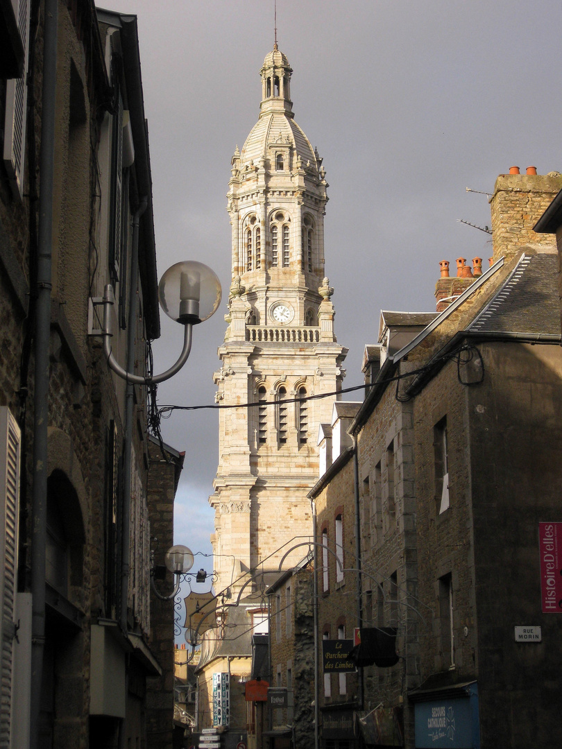 une rue d'Avranches