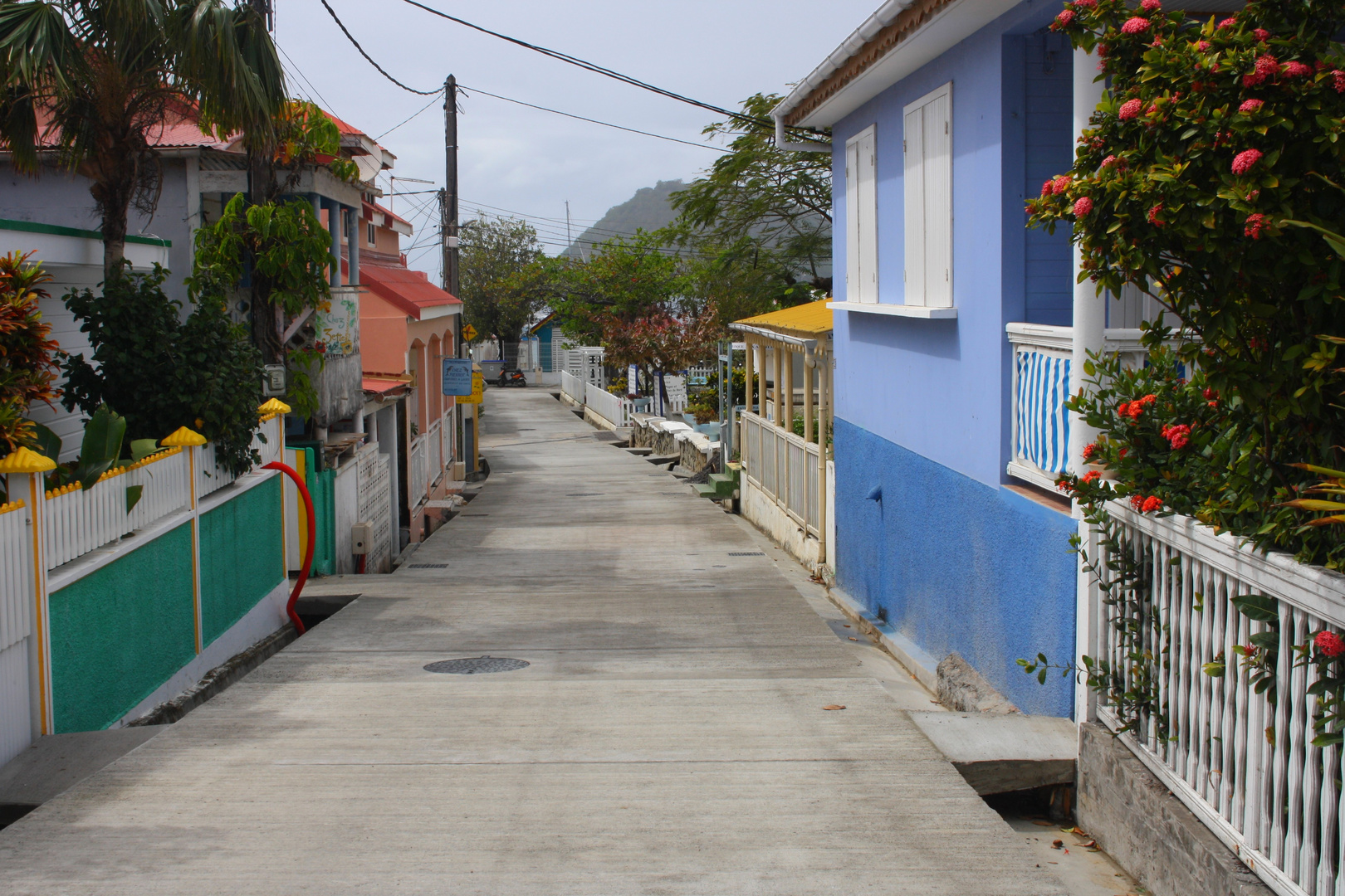 Une rue des Saintes (Guadeloupe)