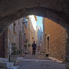 Une ruelle de Saint-Cézaire sur Siagne