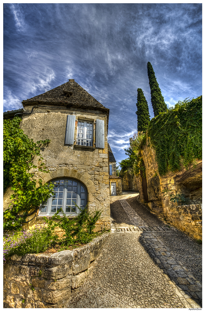 Une ruelle du Village de Beynac-Cazenac