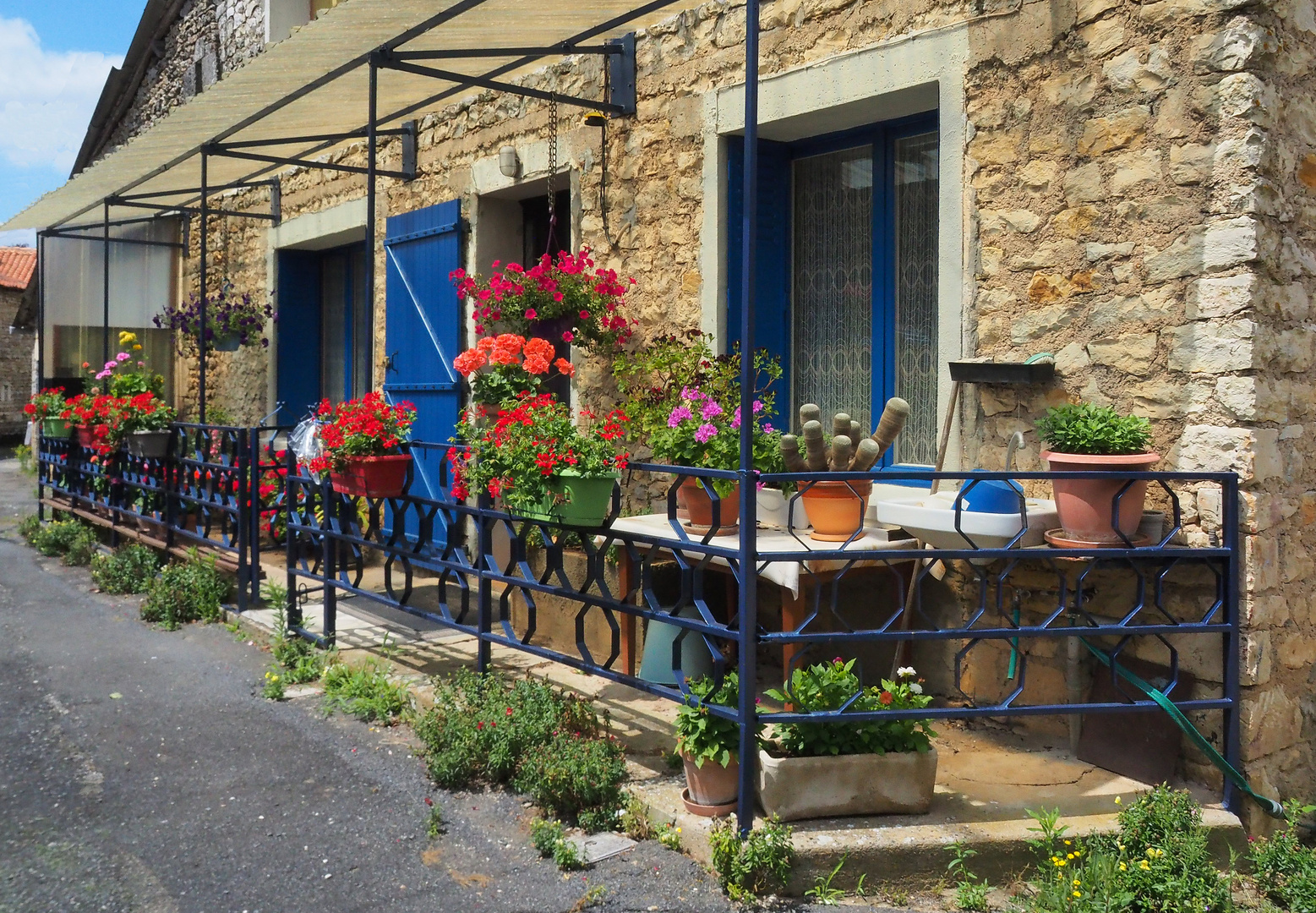 Une terrasse bien fleurie